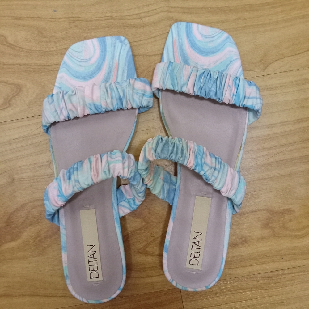 Deltan leather sole sandals